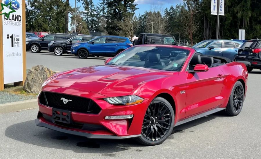 The Design of the 2015 Mustang Convertible Cherry Red 700 HP